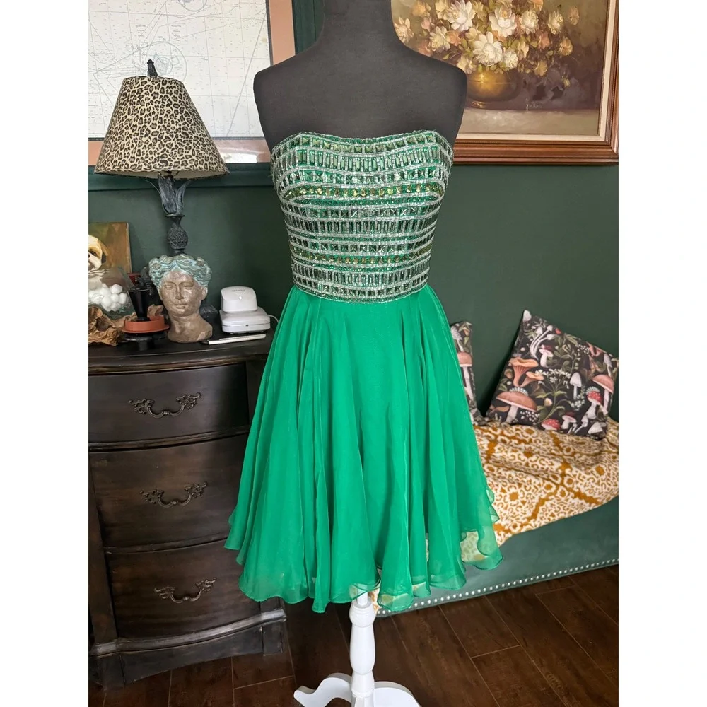 sherri hill strapless homecoming dress SHERRI HILL - 56932